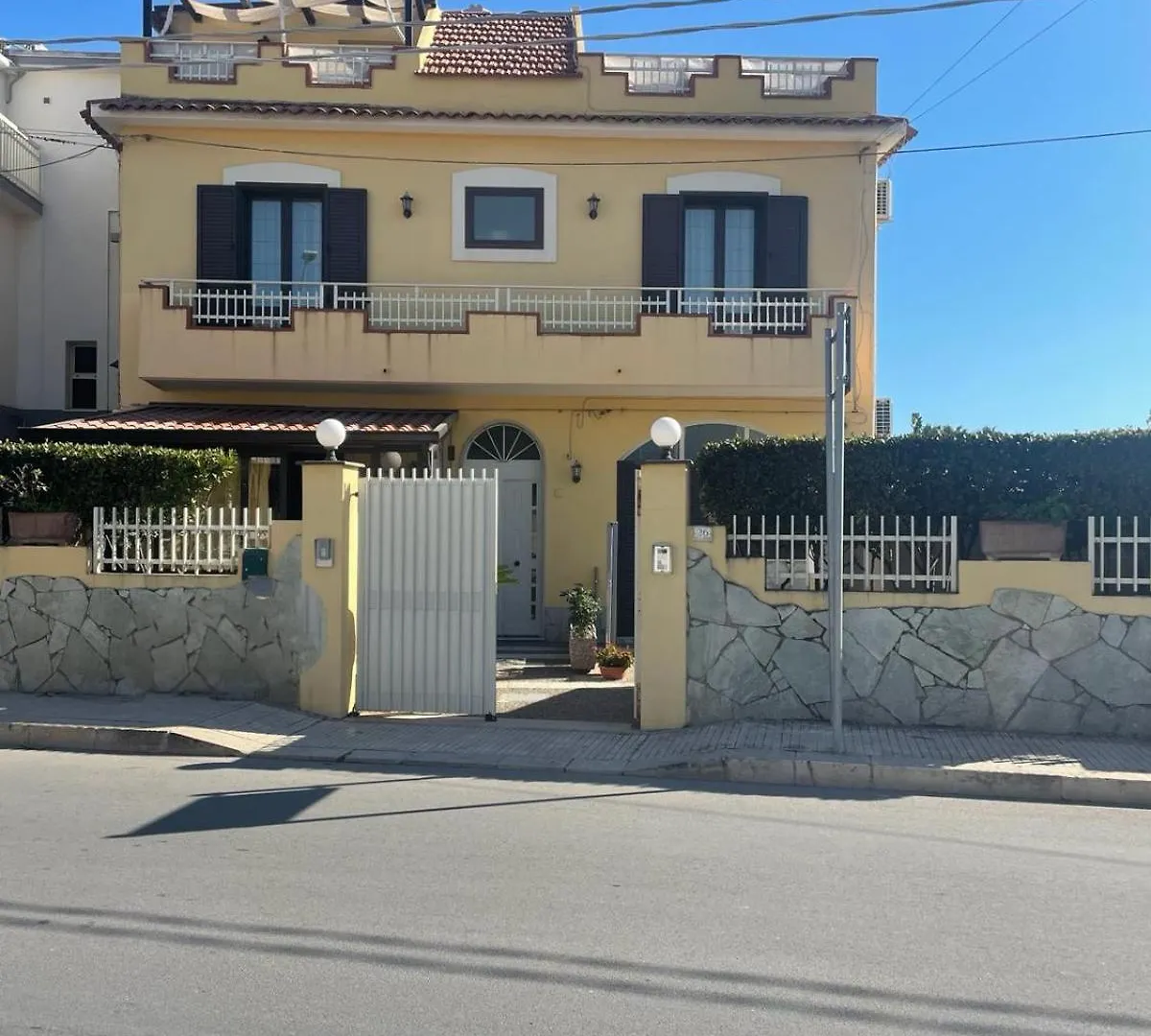 Casa Pazza Apartment Avola