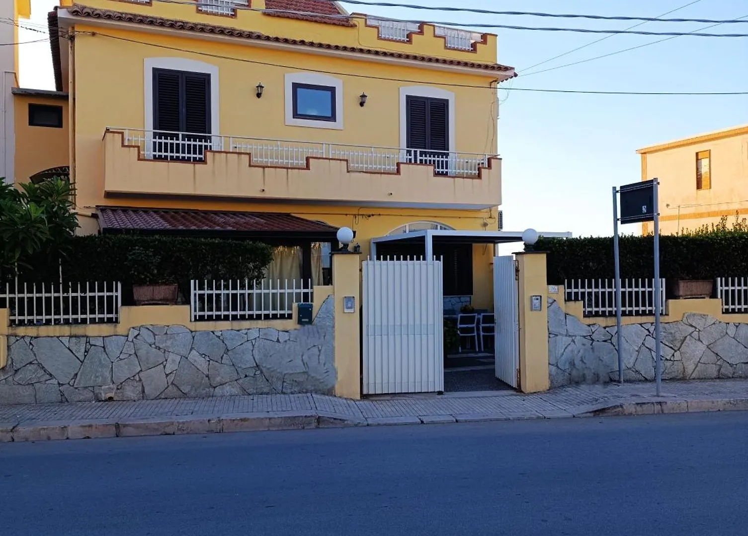 Casa Pazza Apartment Avola