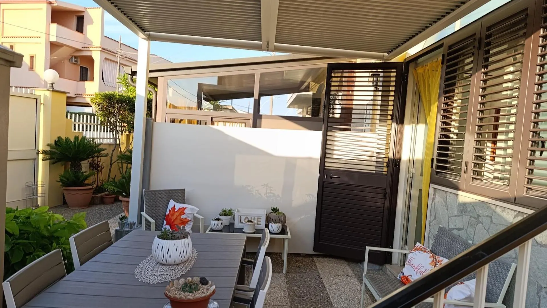 Casa Pazza Apartment Avola 0*,